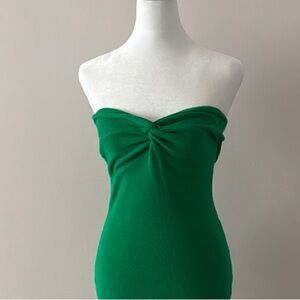 Elegant Green Strapless Dress